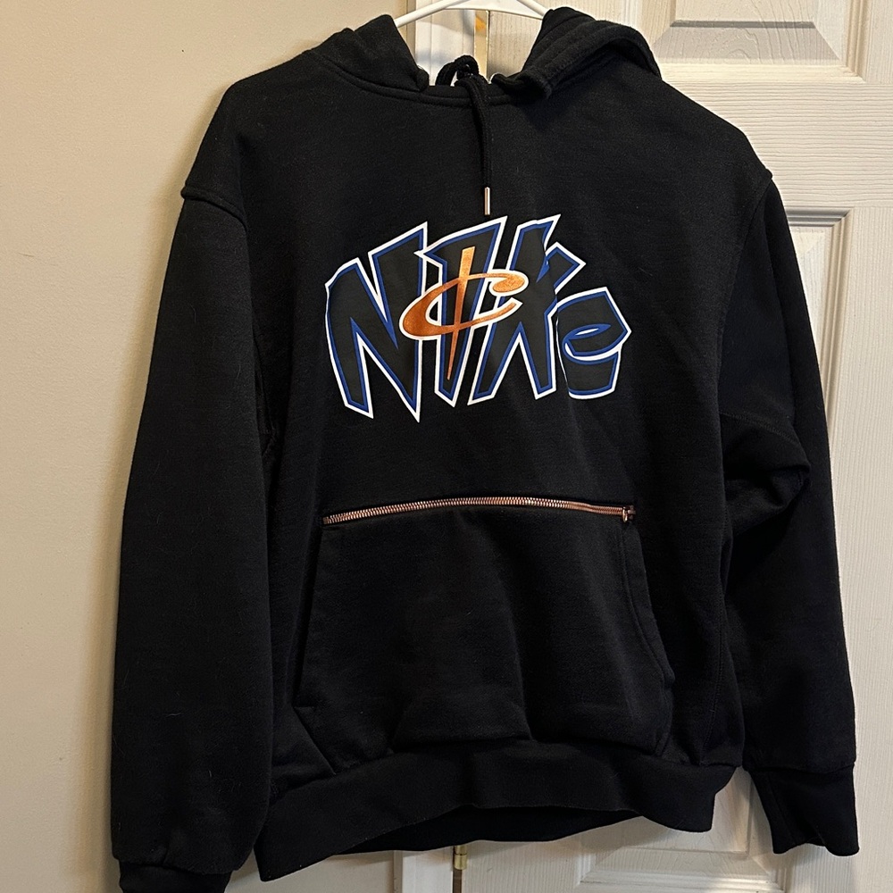 Nike Black and Blue Men's Sweater